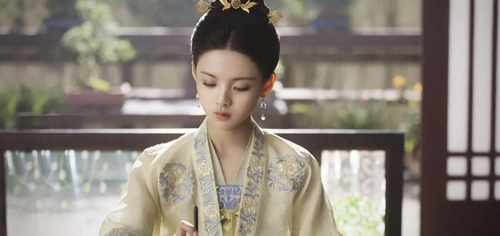 成毅|成毅新剧无缝衔接《琉璃》，杨超越出演角色，爆款预定？