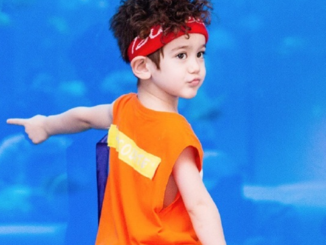 放开我北鼻|周嘉诚