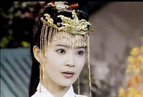 94版七侠五义才是真正的美人群戏第一美女不要太多