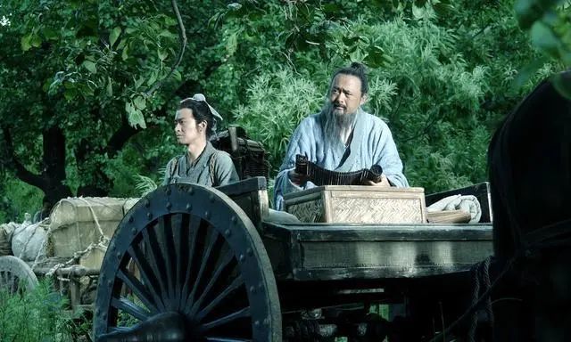 孔子|“民办教师”孔子，如何逆袭成为“万世师表”？