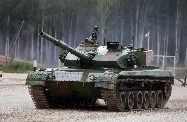 其实我国的96系列主战坦克是在之前的88系列坦克上改进而来的,再往前