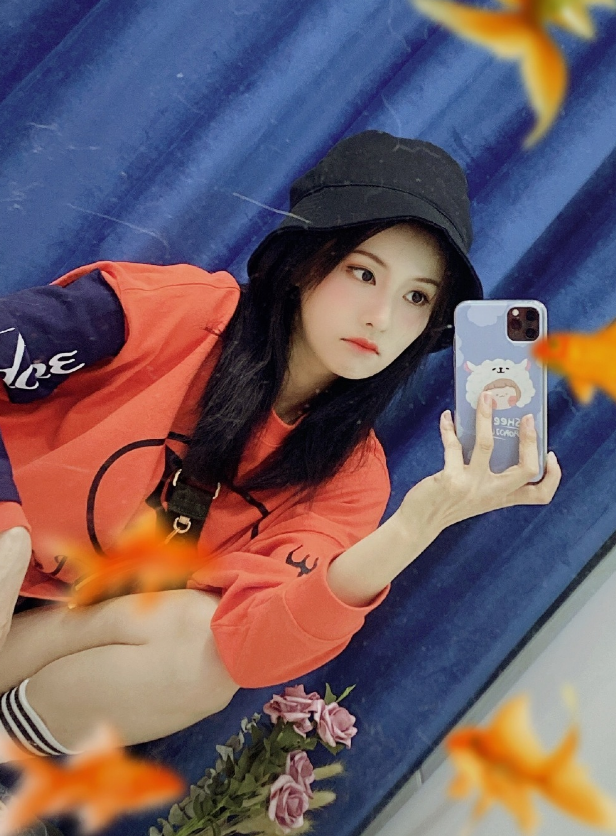 白鹿这腿被上帝吻过长筒袜直接掉成堆堆袜这腿怕是娱乐圈最细