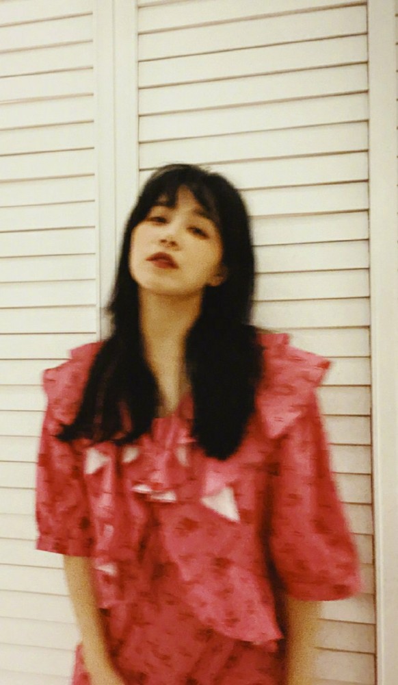 阚清子|阚清子凌晨发文：深夜收到经纪人微信，其实我也挺难的。网友纷纷上线安慰