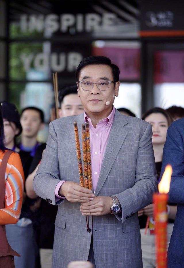 尔冬升|大鹏尔冬升加盟，联手陈凯歌赵薇郭敬明，这档综艺导演阵容太强