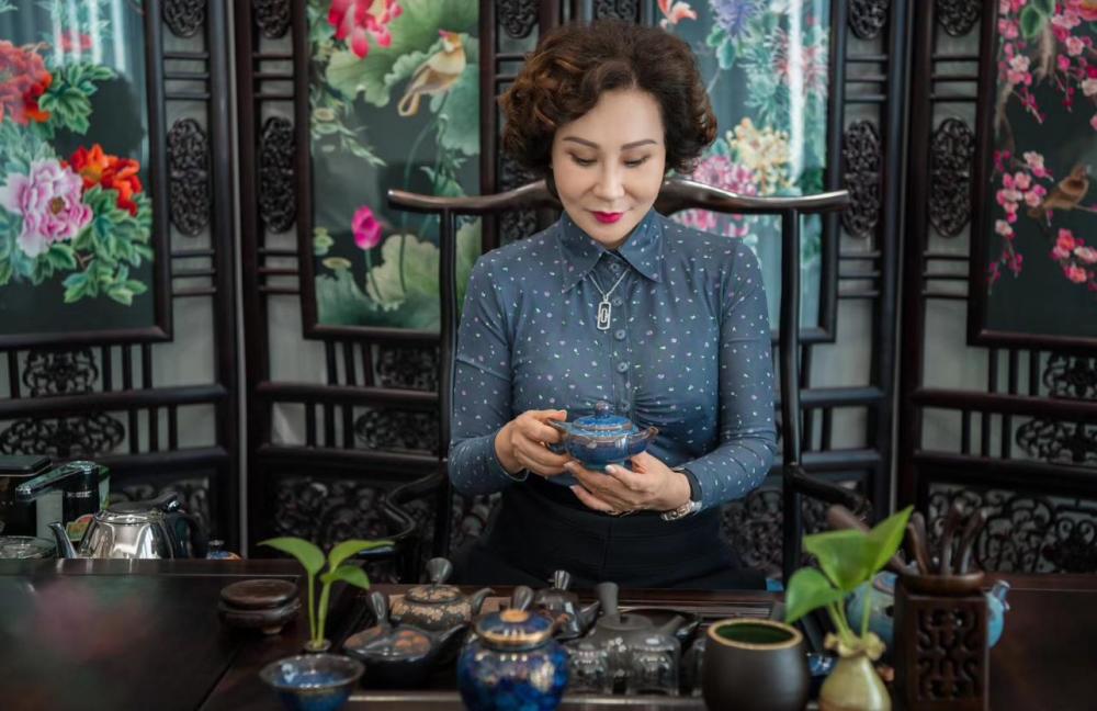 马小秋|这位女总裁不霸道！马小秋靠气质出圈