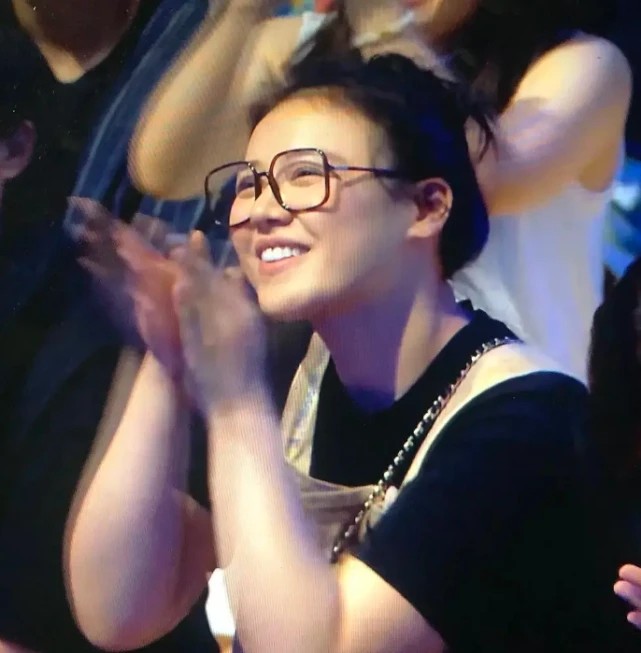 马思纯|马思纯爆肥发福引热议，她晒照回应：已经瘦十斤了