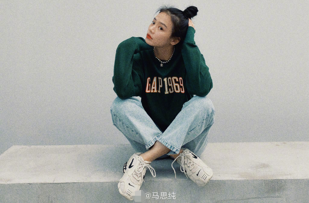 马思纯|马思纯爆肥发福引热议，她晒照回应：已经瘦十斤了