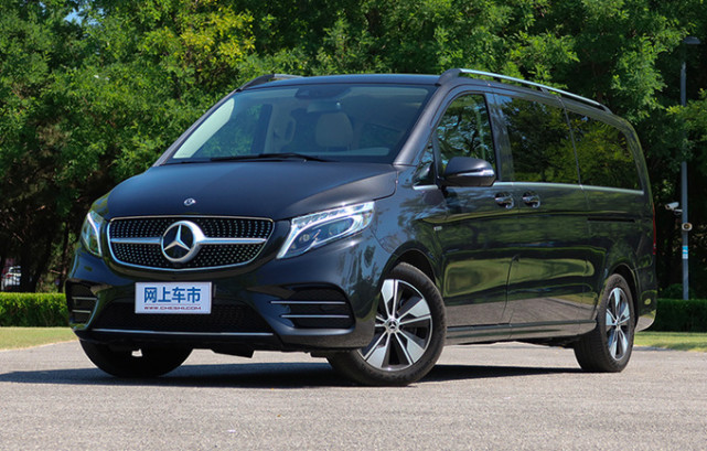 奔驰大面包开卖标配空气悬架后排更豪华最低只要49万