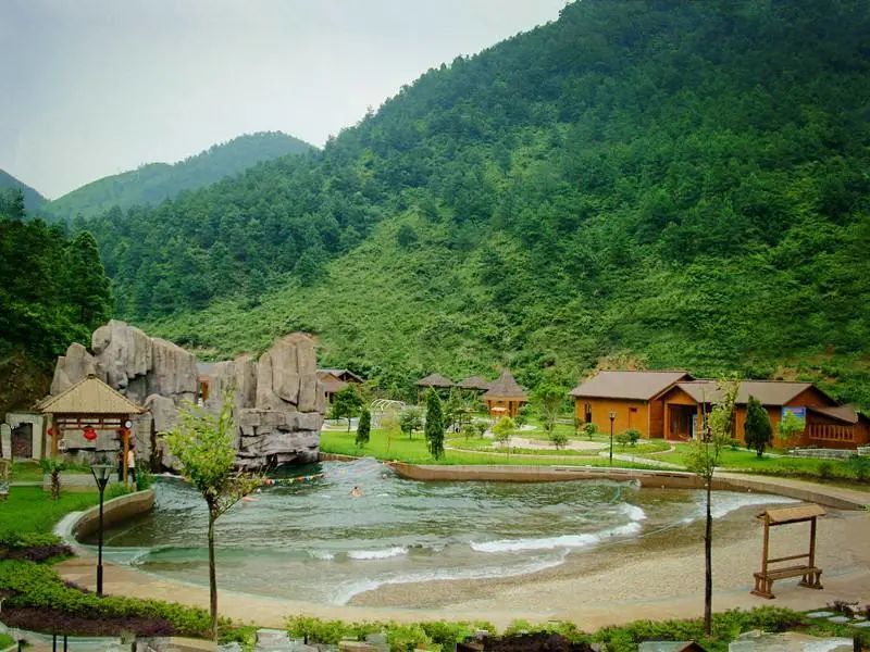 持续亏损,资不抵债!桂林旅游旗下丹霞温泉公司申请破产清算