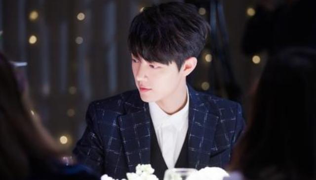 肖战|肖战鲜少露面却榜上有名，贡献率还稳居榜首，两部剧有望今年播出