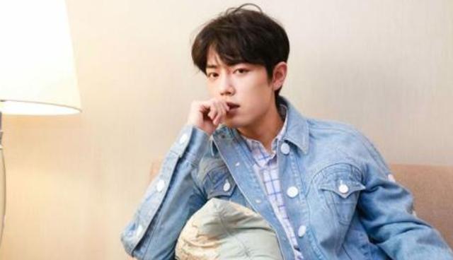 肖战|肖战鲜少露面却榜上有名，贡献率还稳居榜首，两部剧有望今年播出