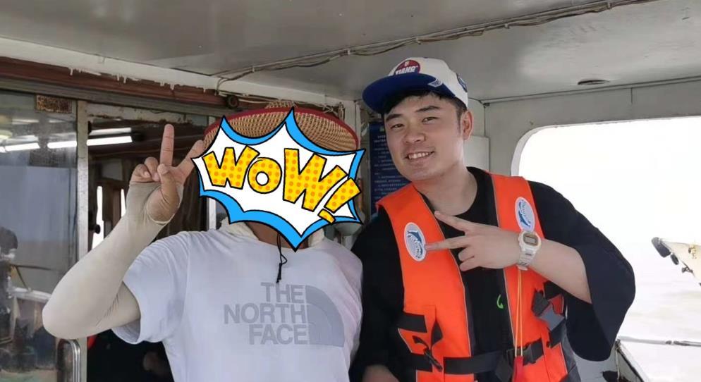 邓超|邓超晒新综艺路透照，鹿晗黄渤累到睡着，出海捕鱼陈赫表情精彩
