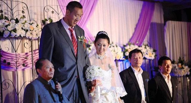 和丈夫身高差49cm婚后生活很幸福徐燕他很会疼人