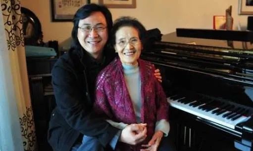 其献给著名歌唱家和声乐教育家,廖昌永恩师中国之莺的周小燕教授的