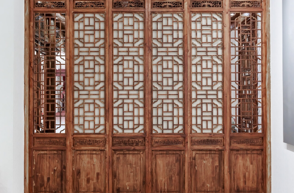 古代窗户纸轻轻一点就破这如何防雨防盗防偷窥