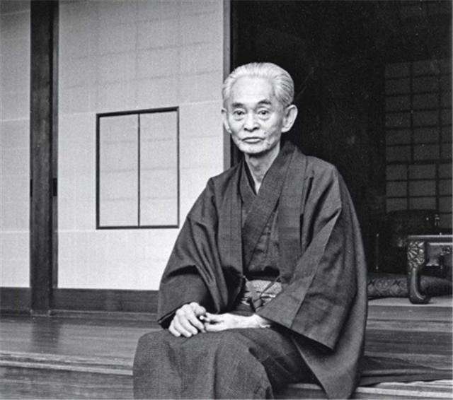 川端康成婚约为何被毁未婚妻一封绝交信多年后才知她被人玷污