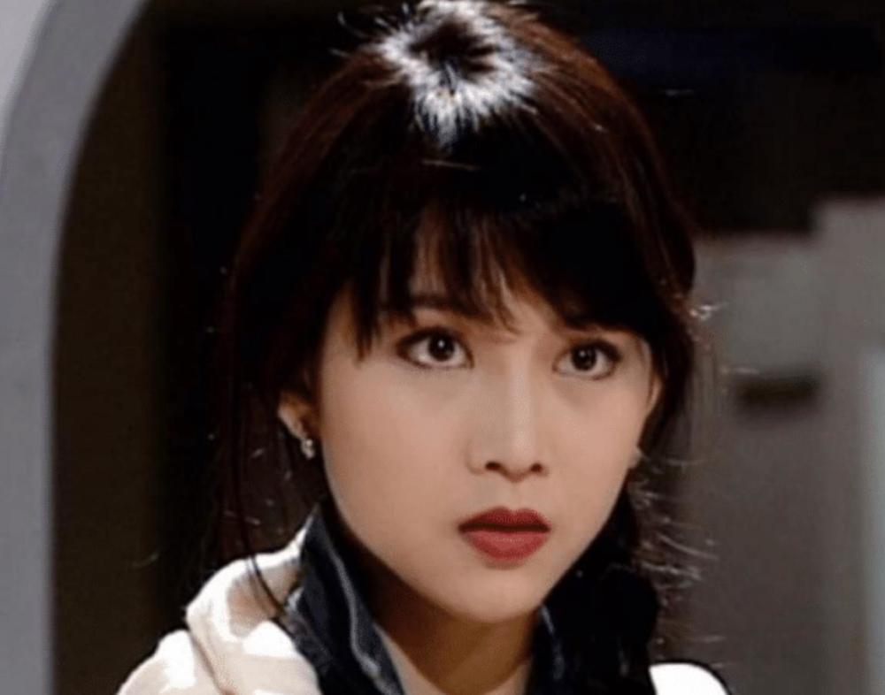 蔡少芬年轻时宋丹丹年轻时贾静雯年轻时看到高圆圆一眼误终生