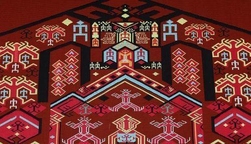 当你对海南黎锦一无所知时,已经有人用它赚钱了