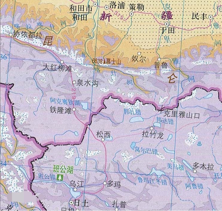 在阿克赛钦盆地除了阿克赛钦湖,还有萨利吉勒湖等,湖面海拔均在为5000