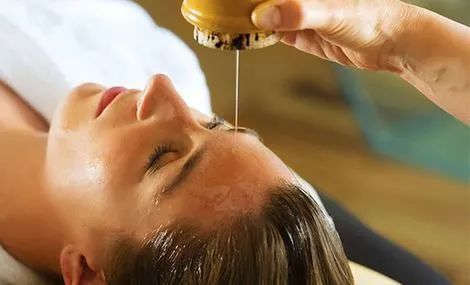 阿育吠陀回春术-油疗保养