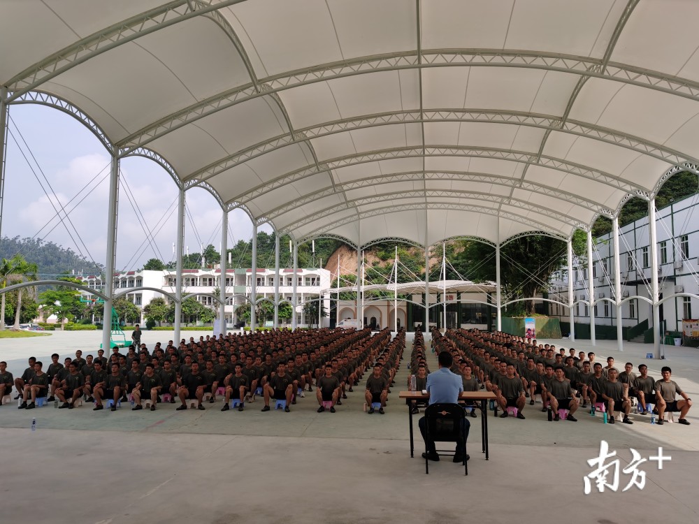 据悉,从 9月4日起,揭阳军分区在揭阳市国防教育训练基地就组织2020