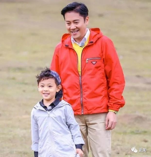 蔡国庆|蔡国庆放飞自我，“娘”到被质疑形婚？可省省吧…