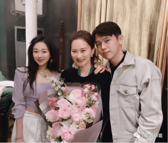 袁九儿|700亿赌王千金不敢和她抢C位，这南京富二代到底多牛？