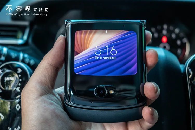 hellomotorazr刀锋5g