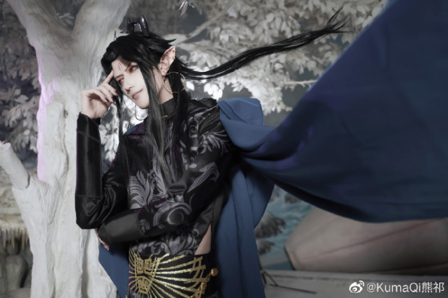 我的熊祁老攻被撩了魔尊要抱抱cos看完我瞬间原地转圈圈