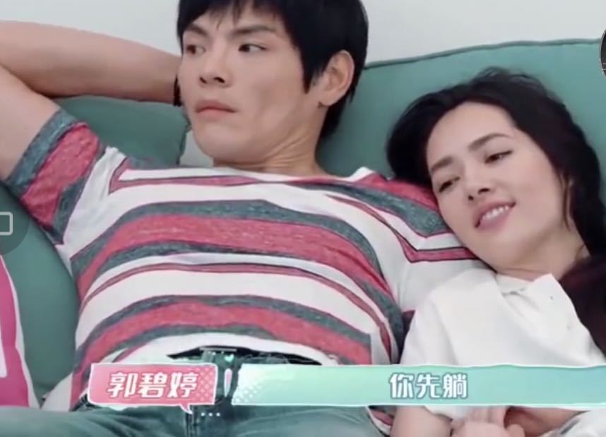 郭碧婷|向佐赴台陪郭碧婷待产后，又晒两人合照撒糖，小两口超恩爱