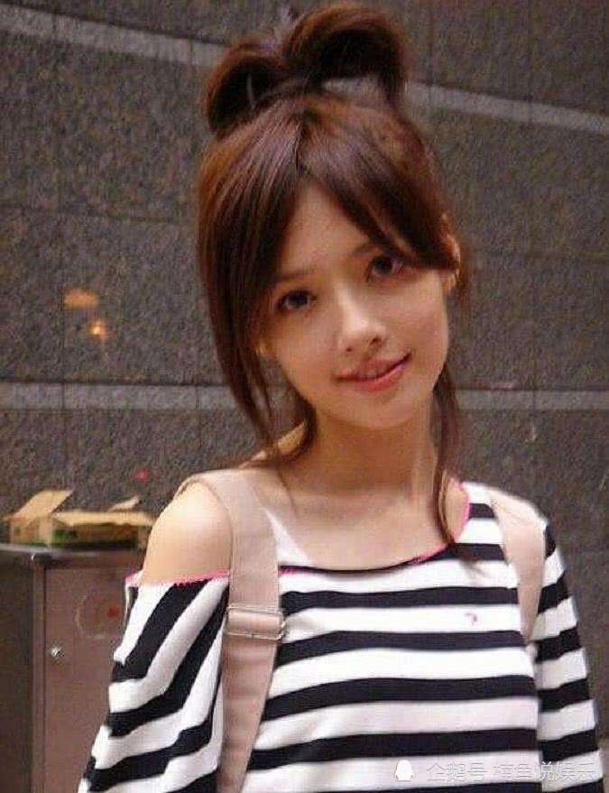 少女时期|当女星回到少女时期，钟丽缇好清纯，看到郭碧婷感叹：神仙颜值