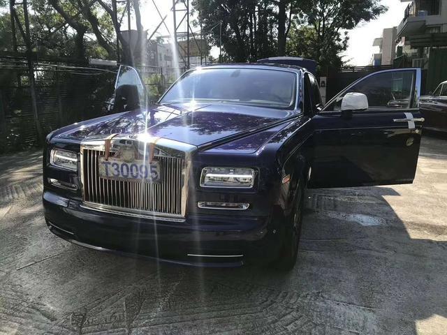 2017德版劳斯莱斯幻影售价398万感受自然的贵族端庄之感