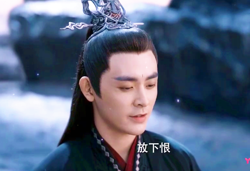 禹司凤|琉璃美人煞：司凤是天帝之子，柏麟帝君敢看不起他？和他母亲有关