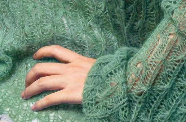 冷军|为什么中国一幅少女画像卖到6000万？放大66倍后终于明白了