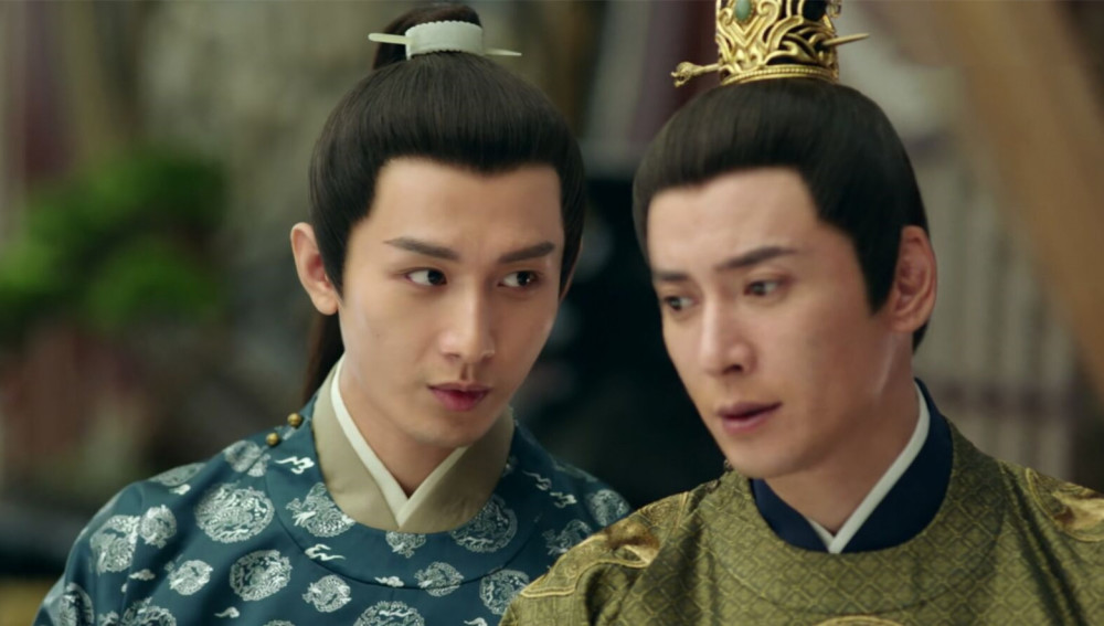 赵樱子|《长安诺》首播：剧情有趣，节奏快，成毅赵樱子无CP感成最大槽点