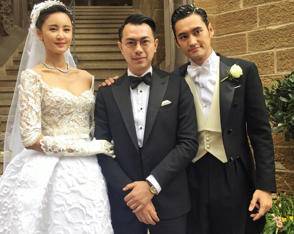 周扬青|周扬青与神秘帅哥庆生，男方身份曝光，章泽天校友，身价甩罗志祥几条街