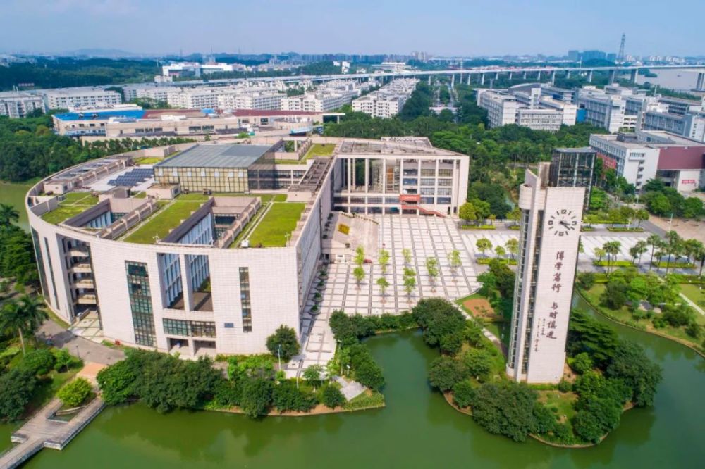 广大校园风景广州大学大学城校区广州大学大学城校区本期,让我们跟随