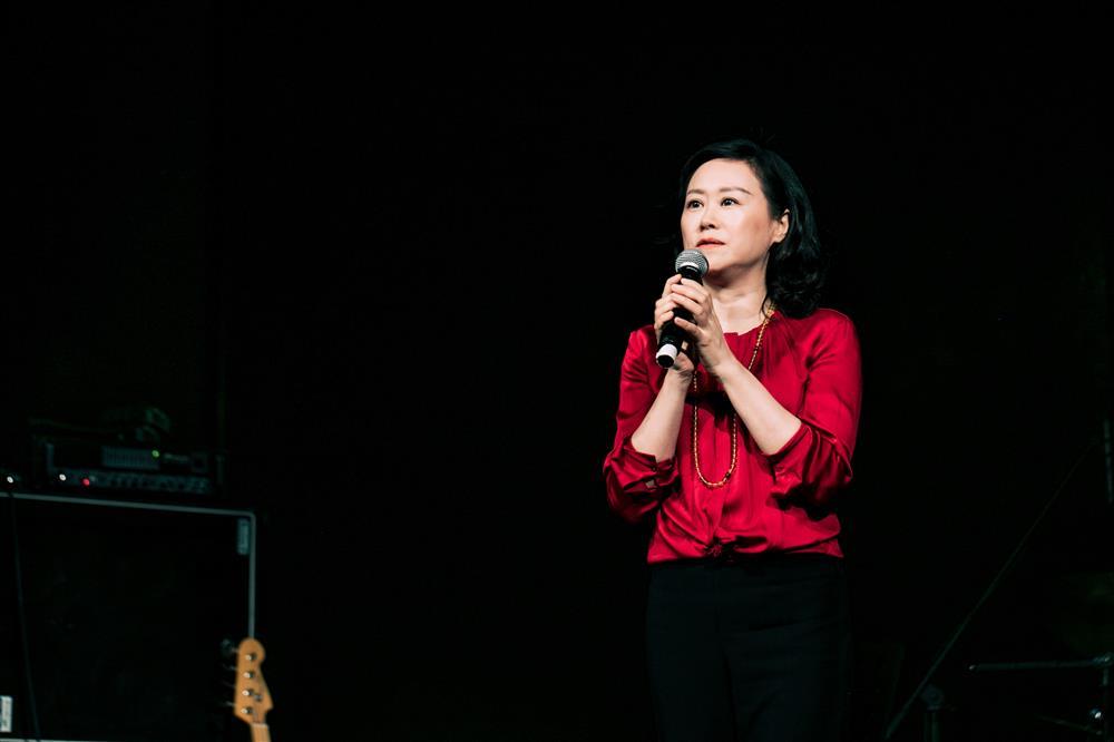 廖昌永17岁女儿首开音乐会,穿t恤牛仔裤登台,被赞"天赋型选手"