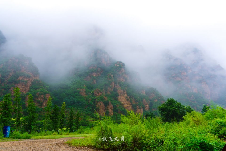 北京|北京雨天自驾路线，云雾缭绕宛如仙境，不输太行山和江南水乡