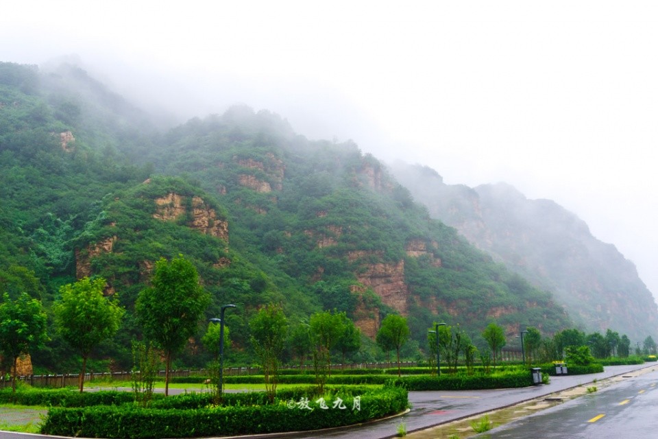 北京|北京雨天自驾路线，云雾缭绕宛如仙境，不输太行山和江南水乡