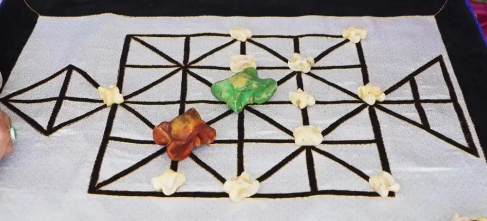 非遗 蒙古鹿棋