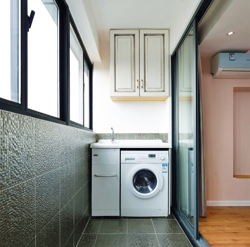 客厅与阳台不打通,安装这两款门,照样时尚爆表!