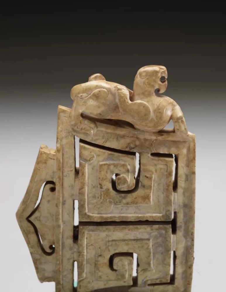 玉器|有件秦汉的玉器，自豪一辈子！