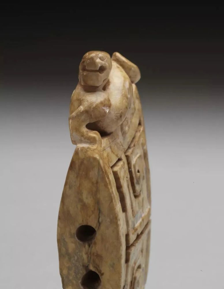 玉器|有件秦汉的玉器，自豪一辈子！