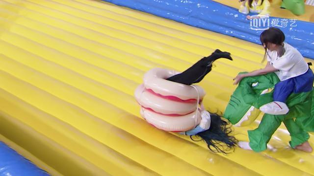 陆柯燃|THE9团综好看哎！金星认为杨幂比杨颖漂亮，陆柯燃抱摔安崎