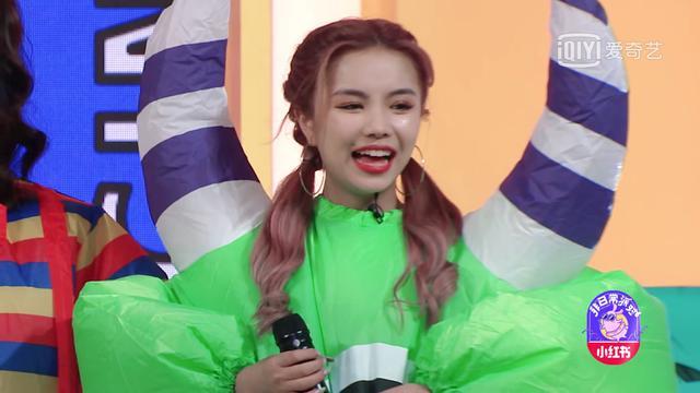 陆柯燃|THE9团综好看哎！金星认为杨幂比杨颖漂亮，陆柯燃抱摔安崎