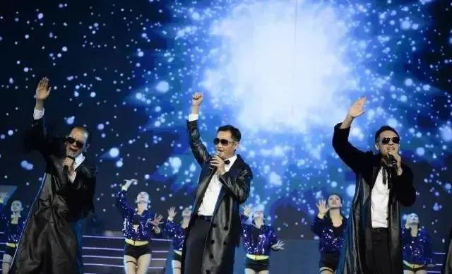 王菲|互联网大佬追星：你我本无缘，全靠我花钱