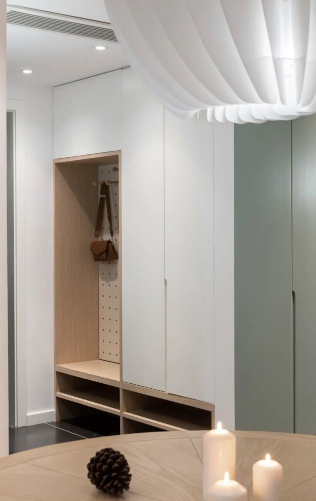 洞洞板 开放式鞋柜