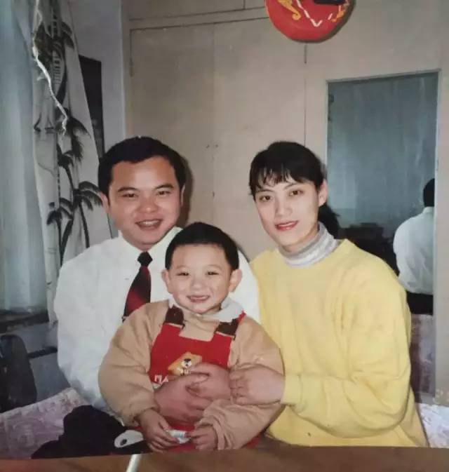 黄子韬|突发！黄子韬爸爸去世，曾经说的这句话，让网友泪奔！