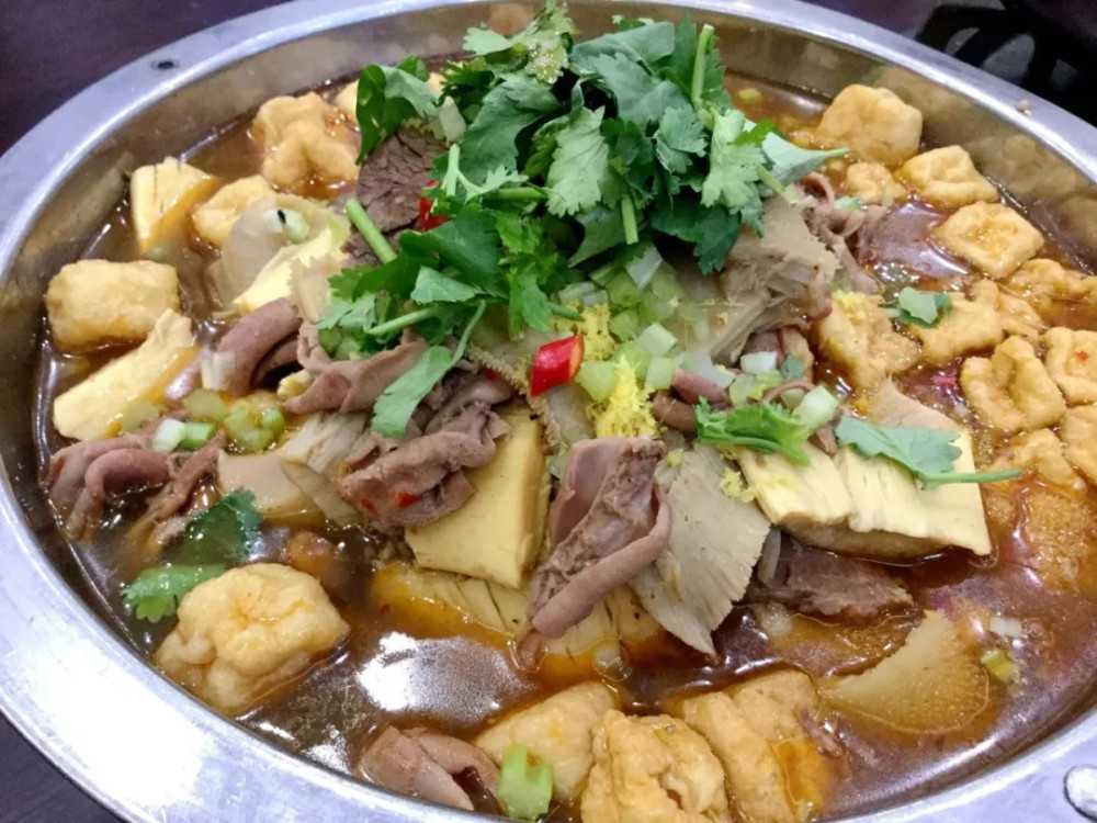 河南附近美食旅游(河南周边美食比较多的城市)